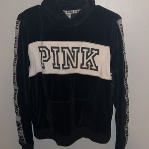 Velvet PINK sweatshirt 🖤
